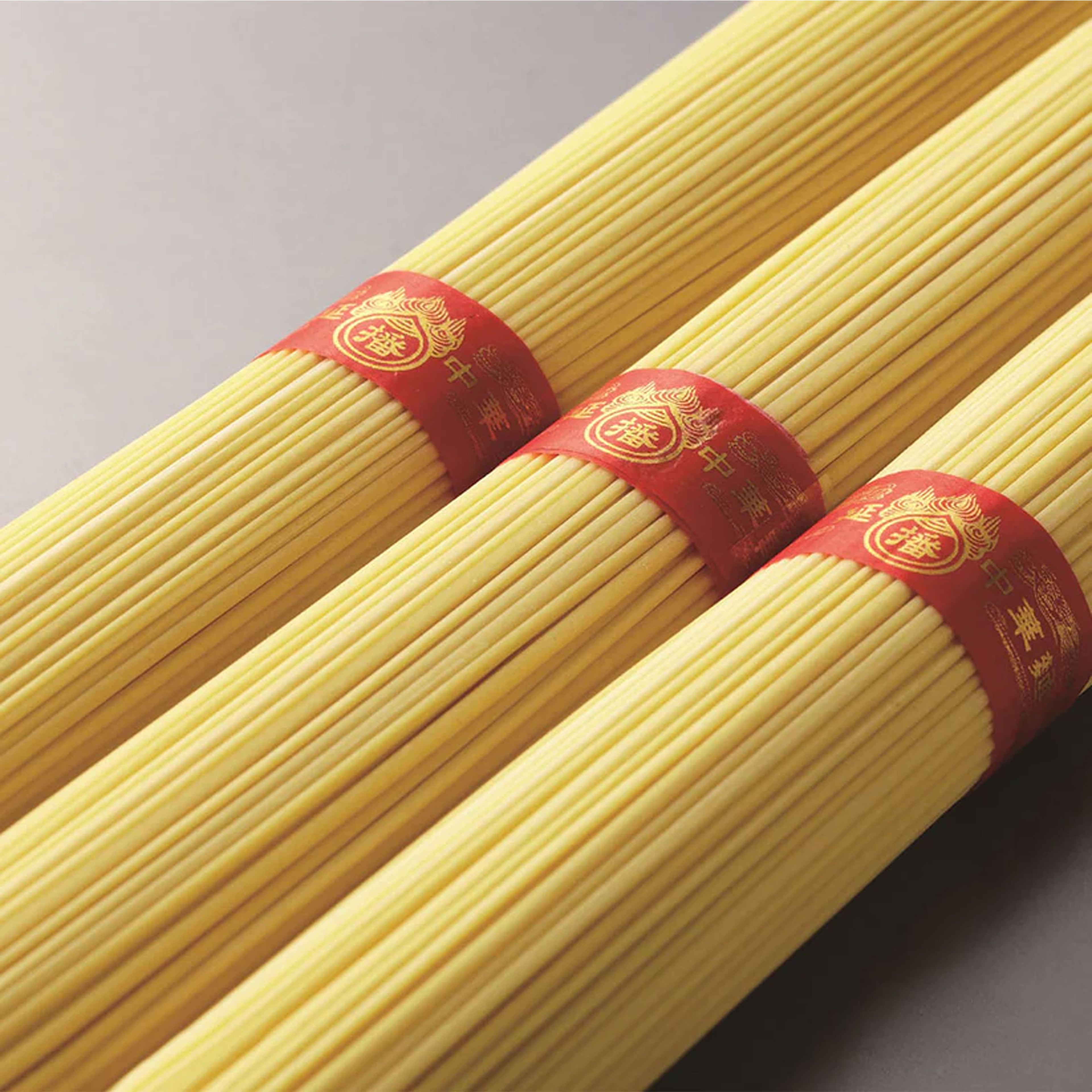 【揖保乃糸 そうめん・手延中華麺（龍の夢）】（品番）GKS-30A（内容量）【手延素麺・特選品】 450ｇ（50ｇ×9束）【手延中華麺】 240ｇ×2