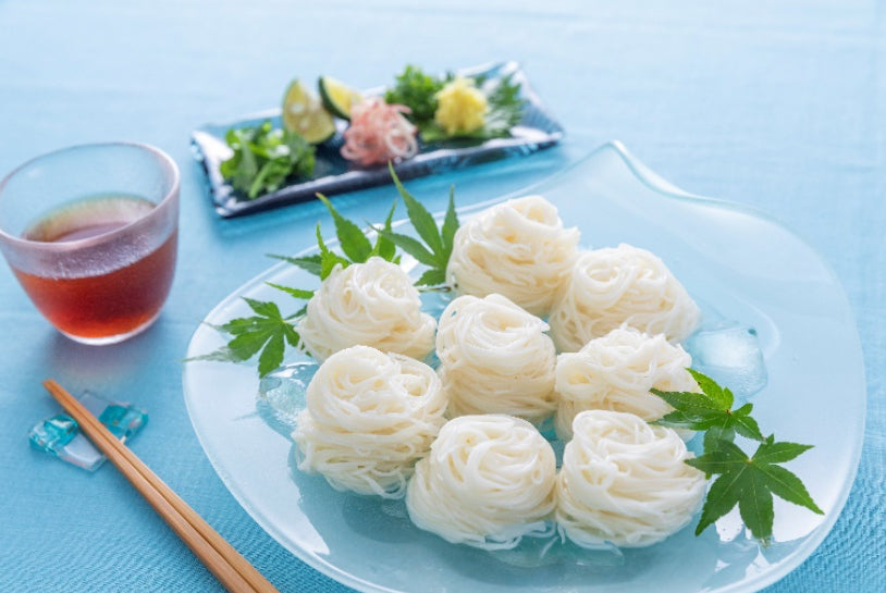 【揖保乃糸 そうめん・手延中華麺（龍の夢）】（品番）GKS-30A（内容量）【手延素麺・特選品】 450ｇ（50ｇ×9束）【手延中華麺】 240ｇ×2